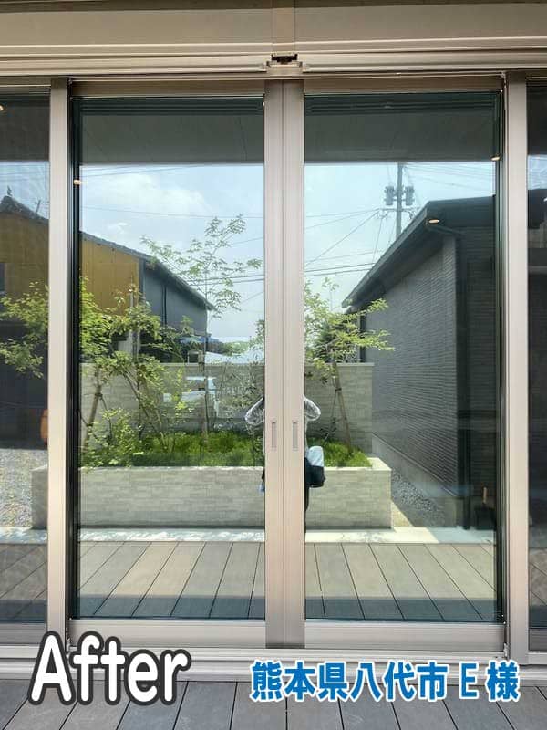 熊本県八代市E様-目隠しフィルム貼付け後-掃き出し窓中央-外