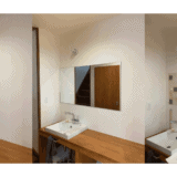 福岡県築上郡の洗面鏡取り付け事例「新築住宅の洗面台に鏡をつけたい」